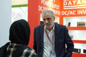 مهندس امین پوده - مدیر فنی شرکت دایان دانا - در بیست و سومین نمایشگاه بین المللی صنعت برق ایران