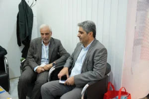 مهندس امین پوده در حال ارائه به بازدید کنندگان (13)